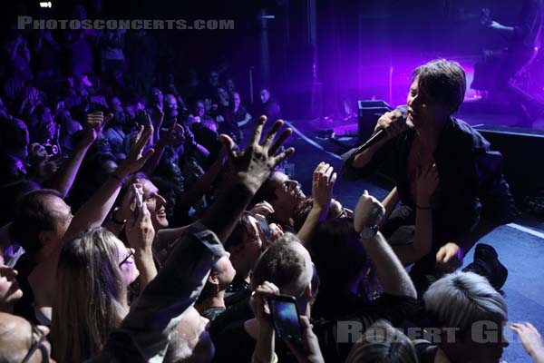 SUEDE - 2018-10-03 - PARIS - La Cigale - 